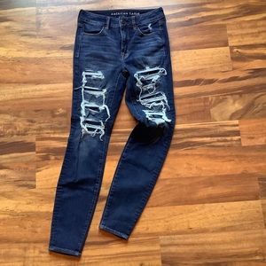 American Eagle size 4 distressed stretch hi rise jeggings